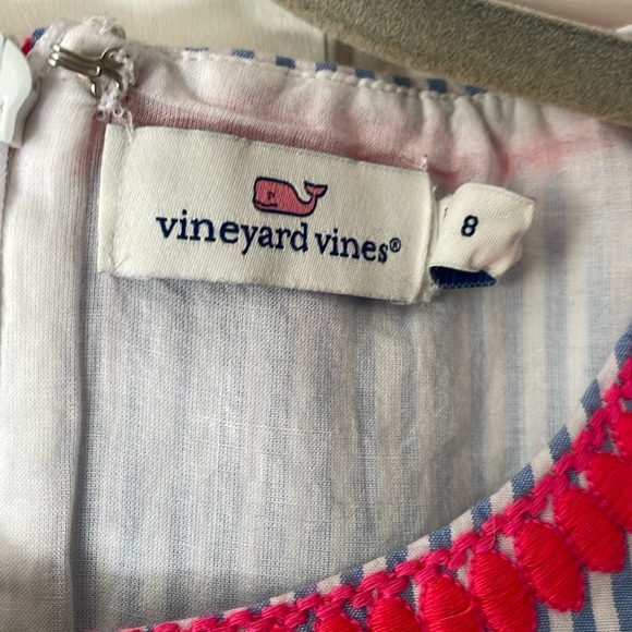 Vineyard Vines Cute Embroidered Dress!  Size 8 - Picture 4 of 6